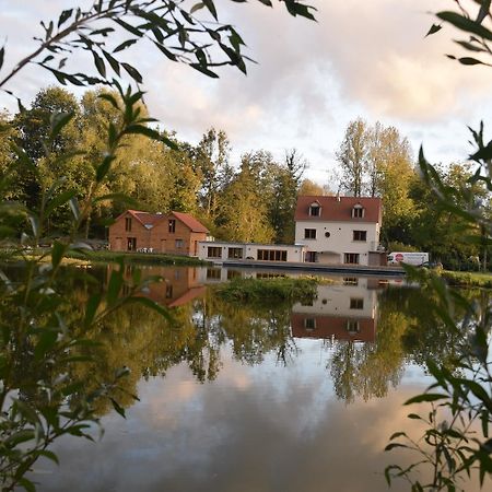La Cascade Bed and Breakfast Estrée-Wamin Εξωτερικό φωτογραφία