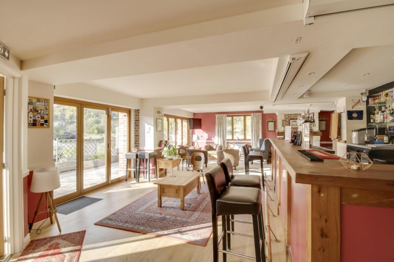 La Cascade Bed and Breakfast Estrée-Wamin Εξωτερικό φωτογραφία